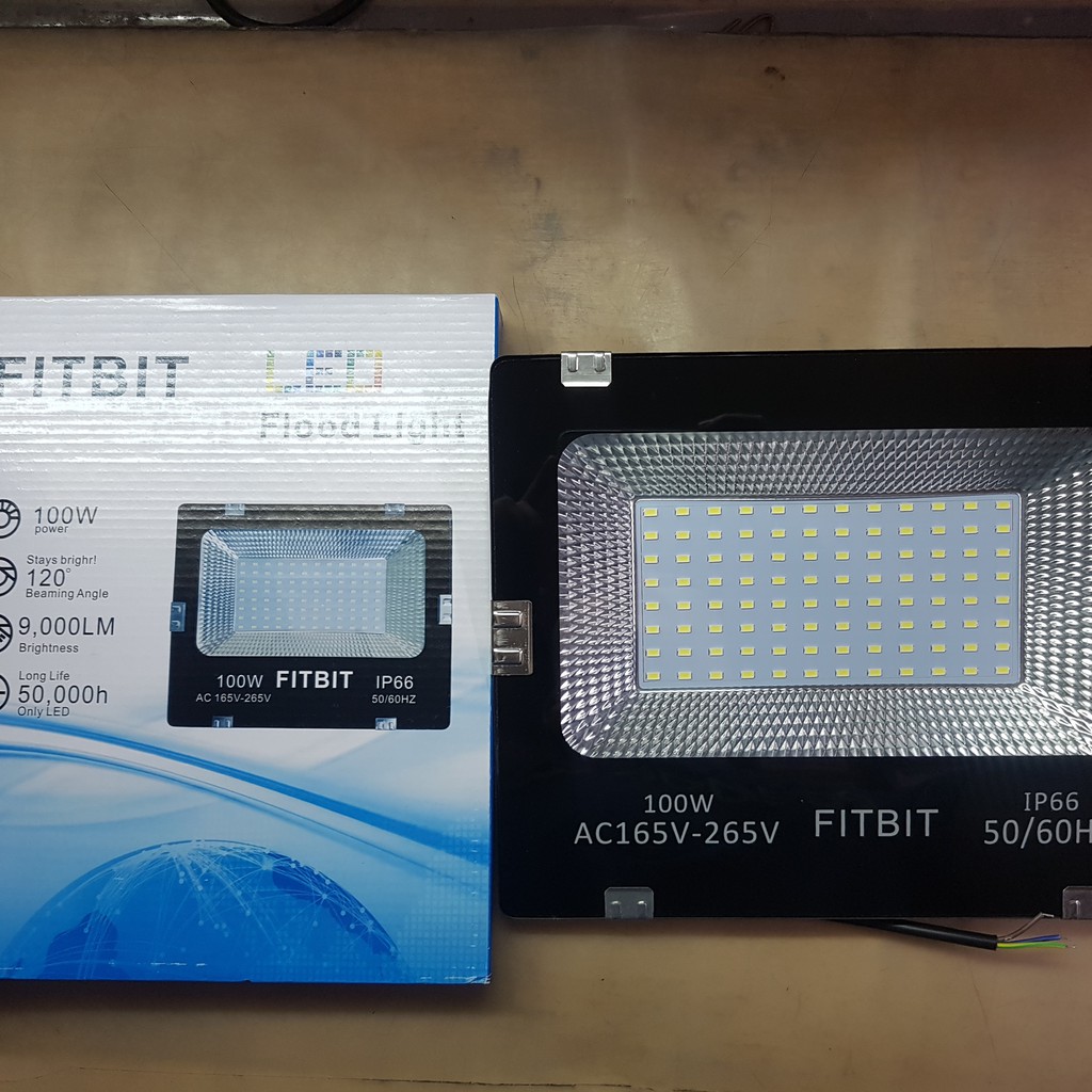 Jual FITBIT KAP LAMPU LED SOROT 100W / SPOT / FLOOD OUTDOOR 100 WATT ...