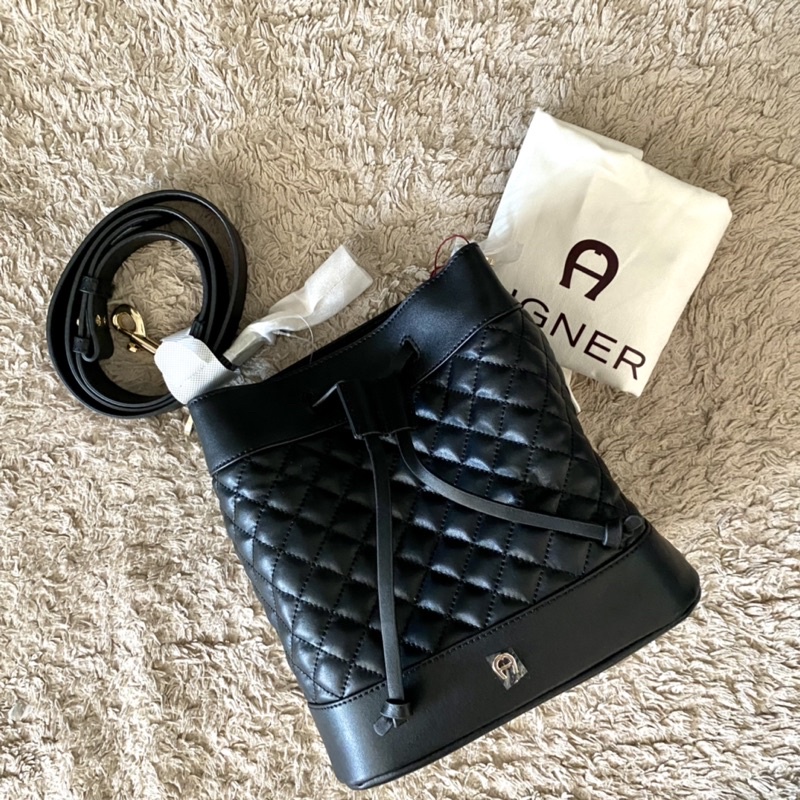 Aigner Emily Black New With Tag