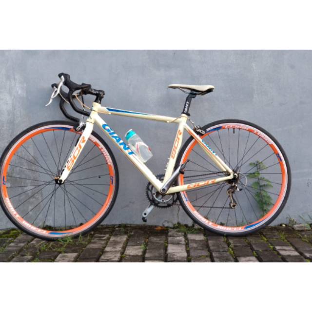 Sepeda best sale fixie giant