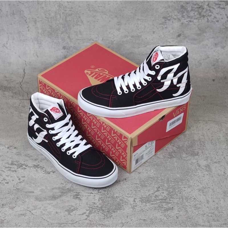 Sepatu Vans Sk8 Hi Foo Fighters