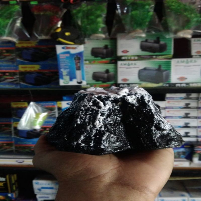 Jual hiasan aquarium/ aquarium/ gunung meletus/ mainan aquarium/ hewan ...