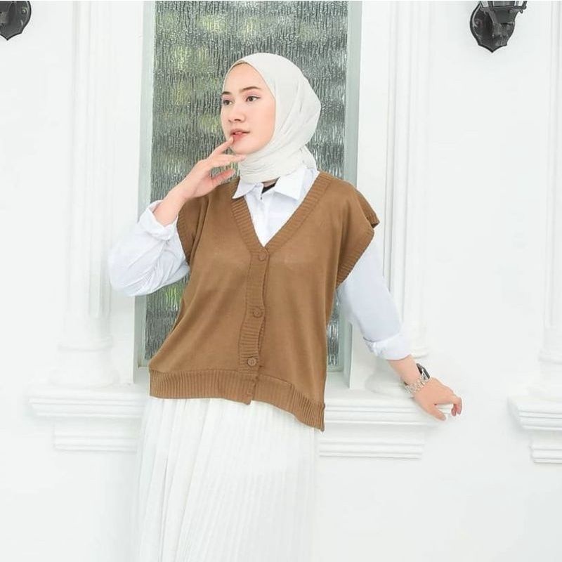 Jual VEST RAJUT KANCING/ ROMPI RAJUT KANCING / VEST RAJUT KANCING KOREA ...