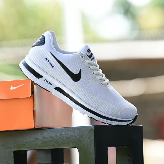 Sepatu nike air sales max zoom