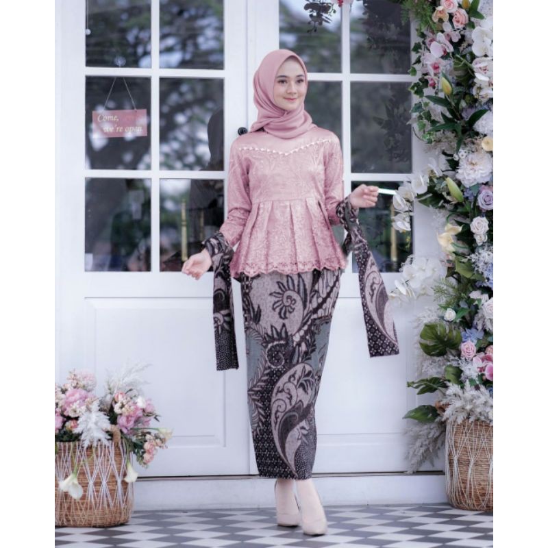 Jual Kebaya modern wisuda tunangan lamaran couple murah remaja seragam  seragaman sarimbit allsize | Shopee Indonesia