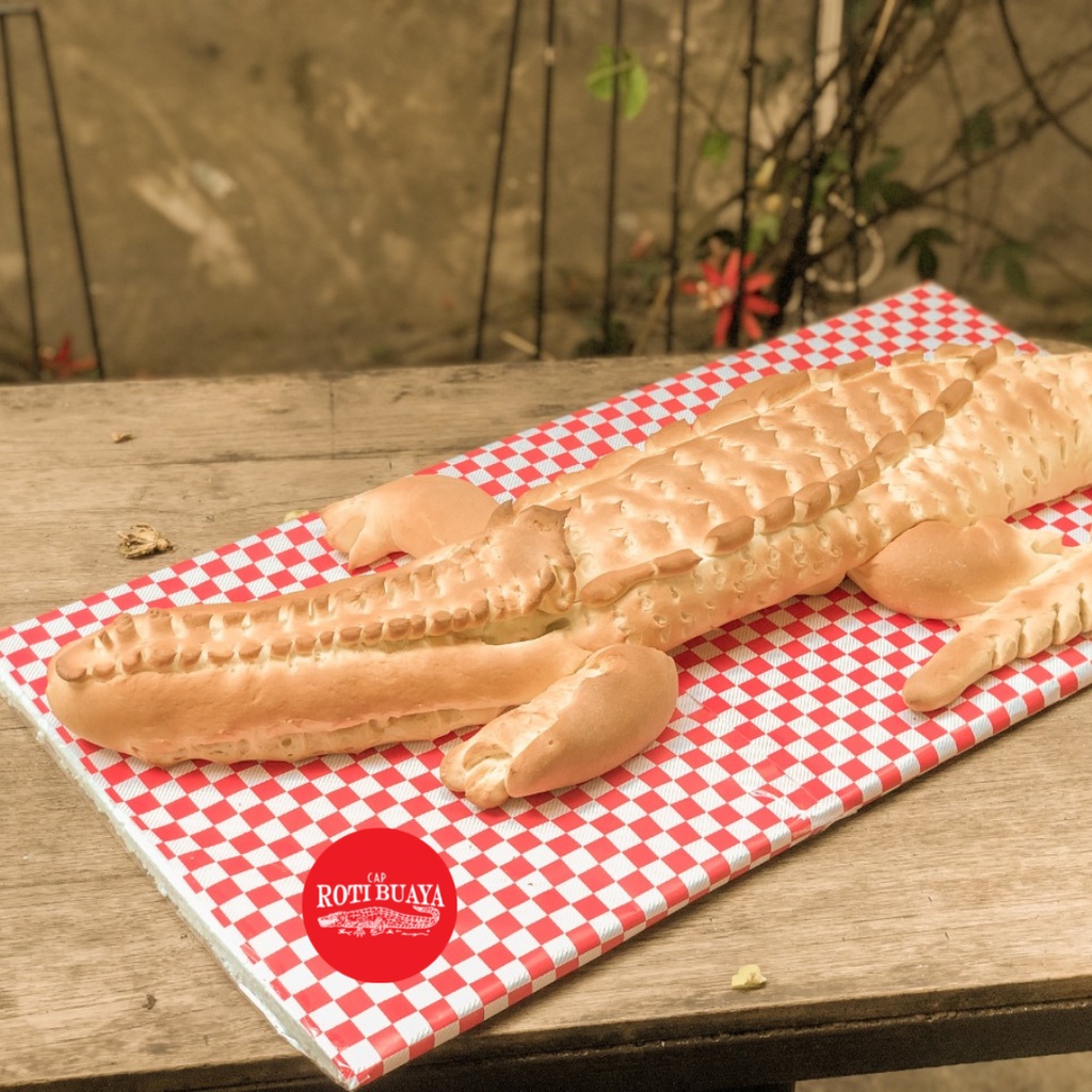 Jual Roti Buaya Besar Original Ukuran 1 Meter | Shopee Indonesia