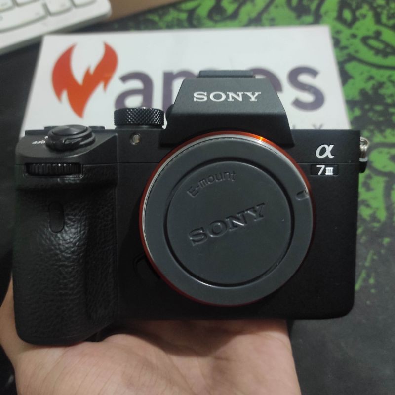 Jual MIRRORLESS SONY A7 iii ALPHA7 MARK 3 LIKENEW / Mint Condition