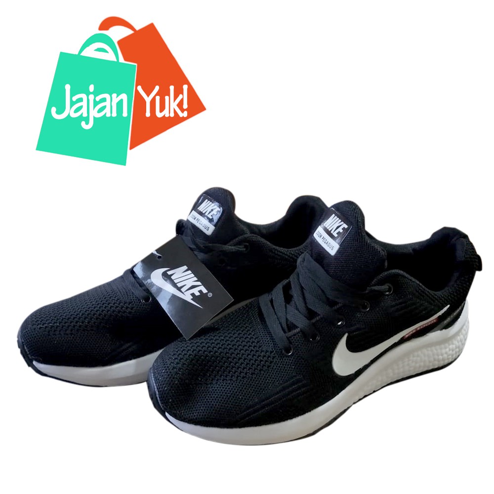 Sepatu nike 2025 zoom pegasus hitam