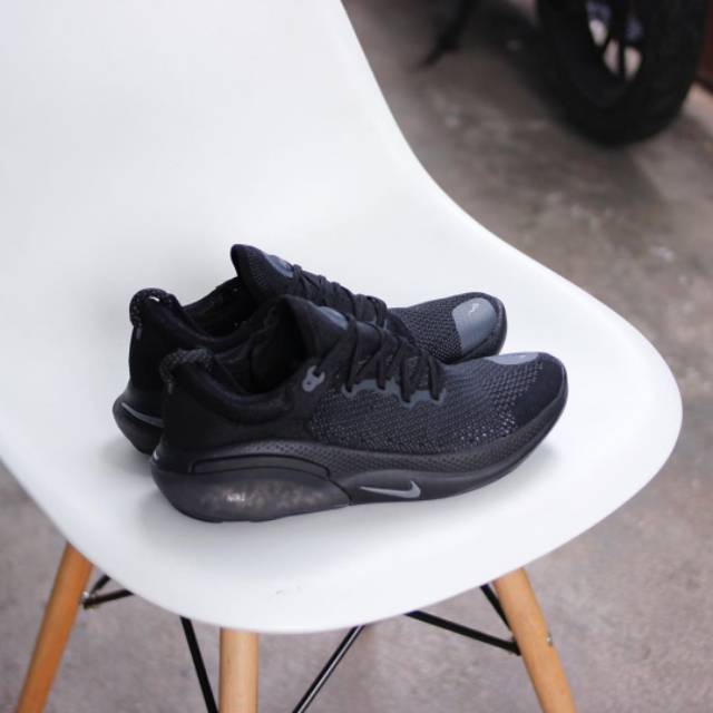 SEPATU NIKE JOYRIDE RUN FLYKNIT TRIPLE BLACK PREMIUM ORIGINAL