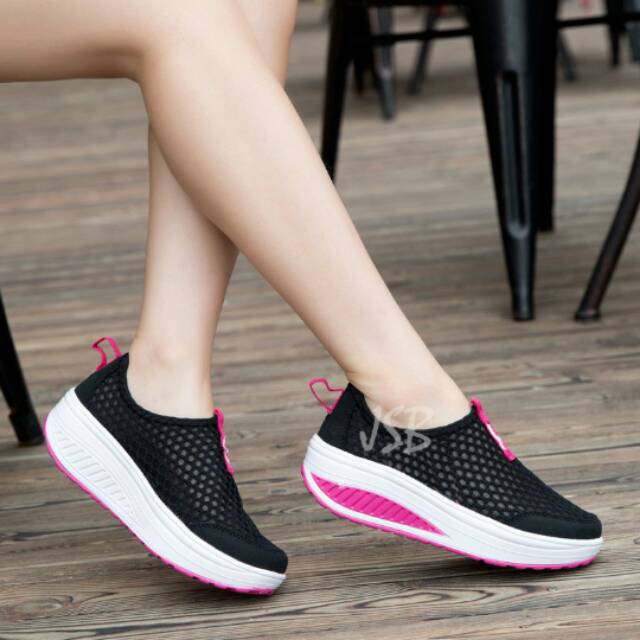 Jual Sepatu kets wanita jaring | Shopee Indonesia