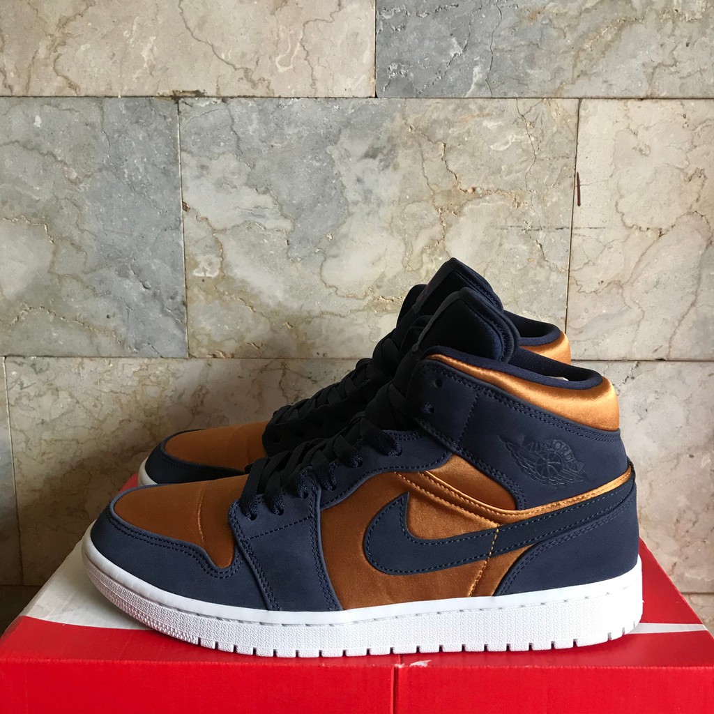 Nike air tzdni jordan mid desert ochre