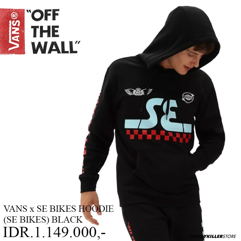 Harga jaket vans off the outlet wall