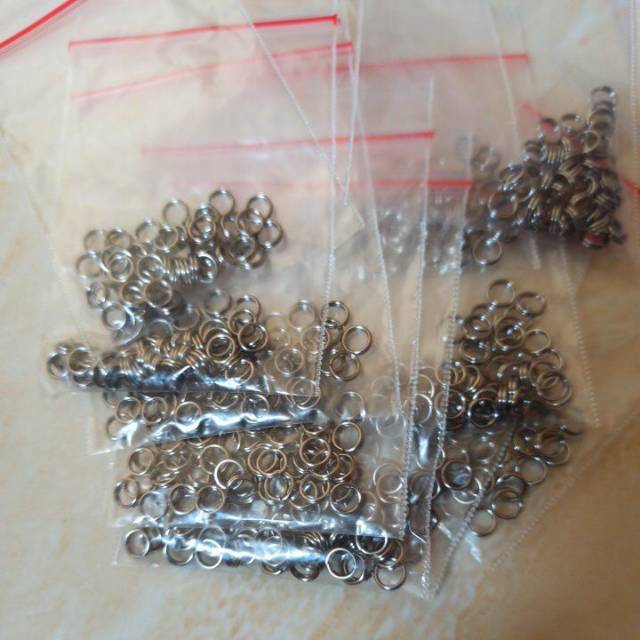 Jual Split ring stainless 4 mm untuk soft frog isi 100 pcs | Shopee ...