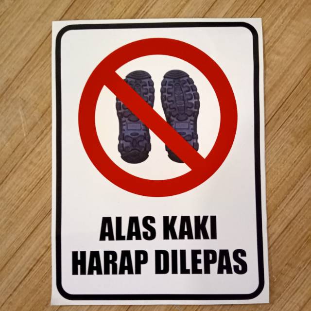 Jual Stiker K Rambu Safety Alas Kaki Harap Di Lepas Uk X Cm