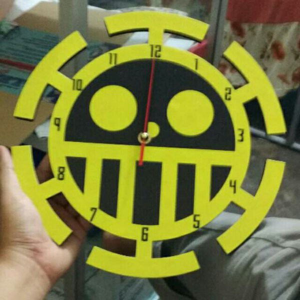 Jual JAM KAYU ONE PIECE/JAM KAYU CUSTOM/JAM KAYU FOTO | Shopee Indonesia