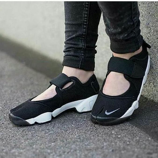 Jual sepatu nike air rift original online