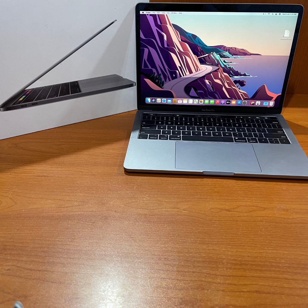 Jual PROMO MacBook Pro 13 inch Touchbar 2018 Core i5 2.3GHz Jual PROMO MacBook Pro 13 inch Touchbar 2018 Core i5 2.3GHz