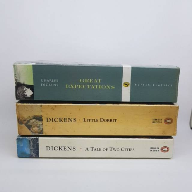 Jual Buku Novel Import Bekas | Paket Buku Charles Dickens | Shopee ...