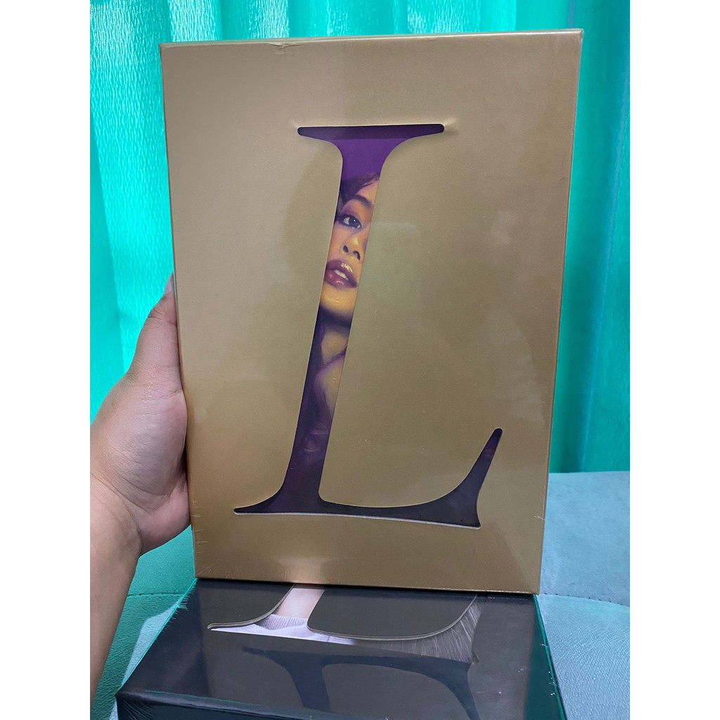 LALISA LISA First Single Album GOLD VER - Édition Coréenne Avec Photocard Et Poster