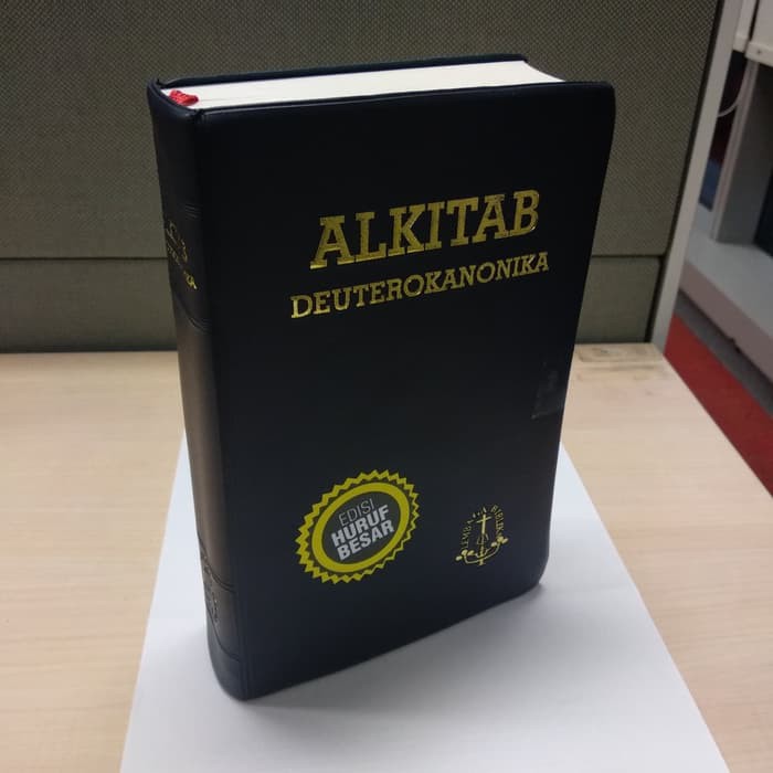 Jual Alkitab Katolik Deuterokanonika Edisi Huruf Besar Shopee Indonesia