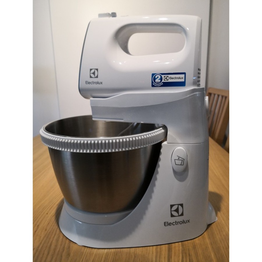 Electrolux ehsm3417 deals stand mixer