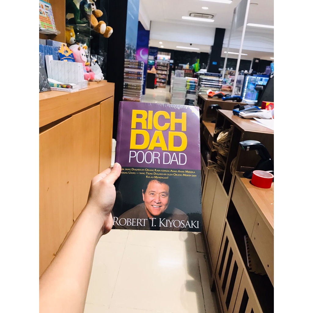 Jual Buku Rich Dad Poor Dad Robert T Kiyosaki Shopee Indonesia