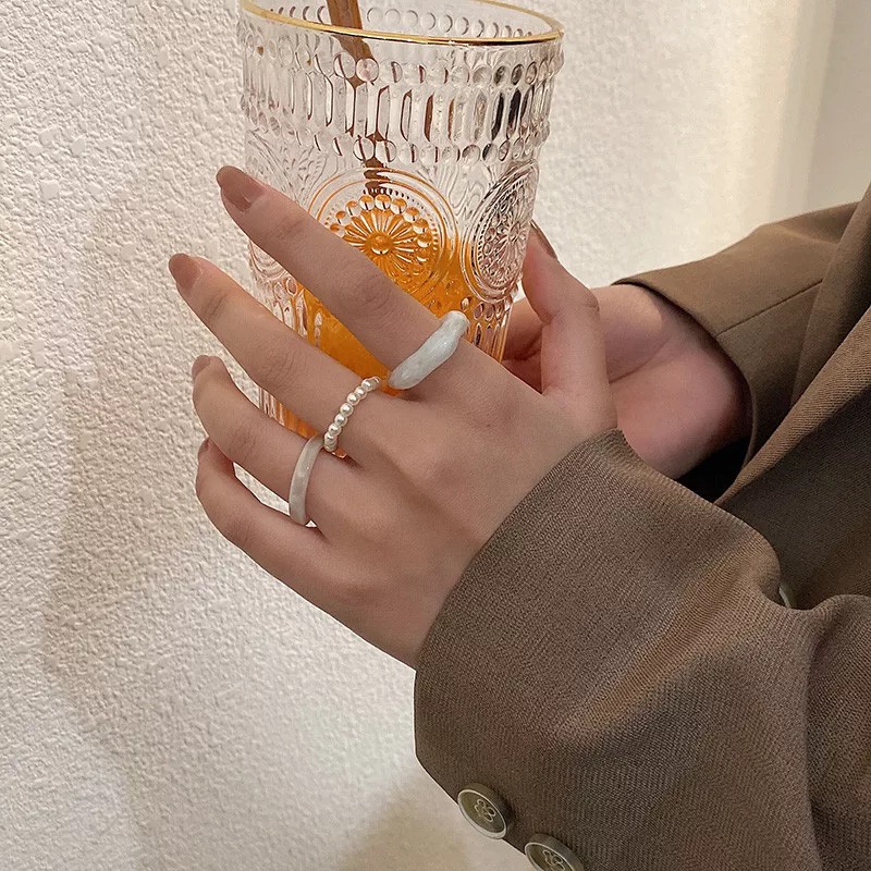 Jual SAN - 3 in 1 Ring Set Acrylic & Freshwater Pearls Cincin | Shopee ...