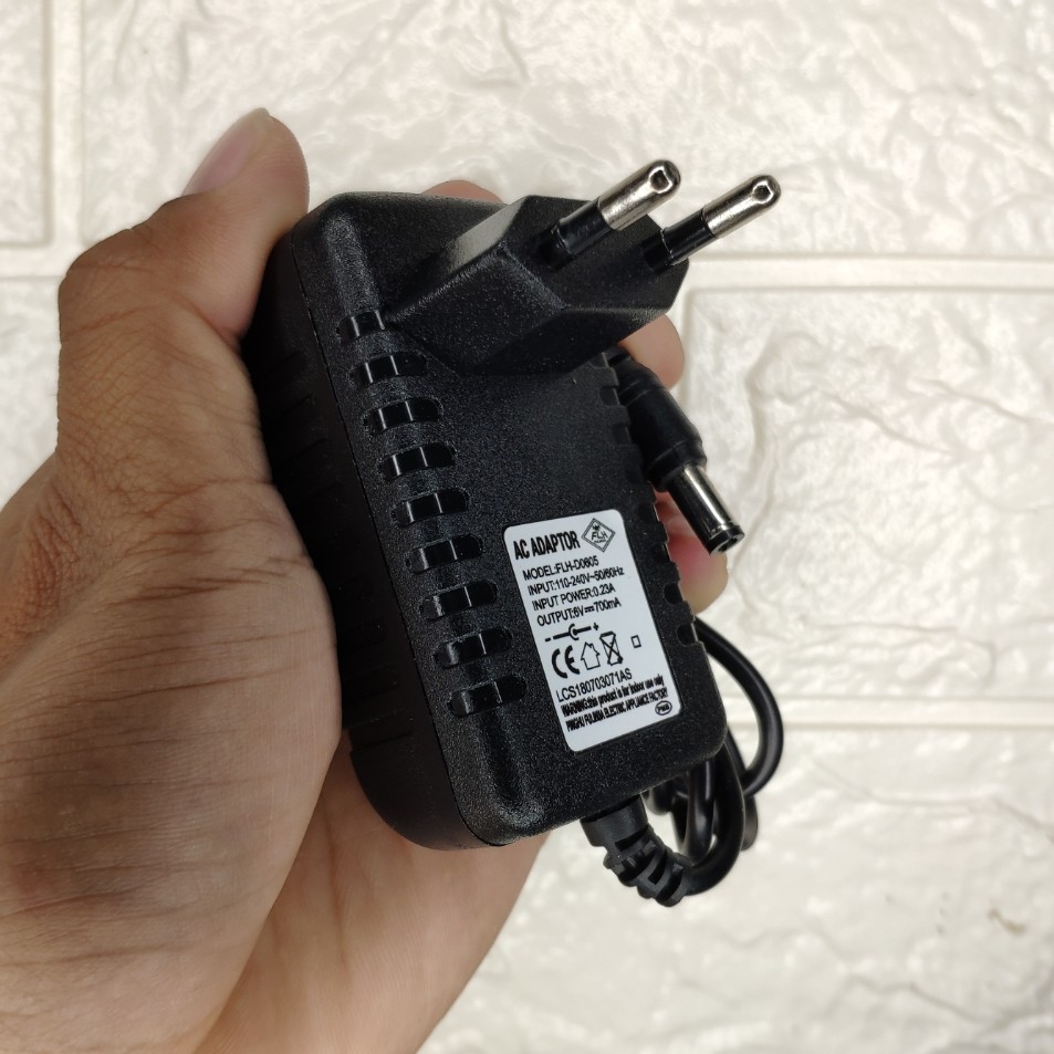 Jual FLH D0605 ADAPTOR PMB LAMBARDO 6 VOLT 700 mA CASSAN MOBIL AKI ...