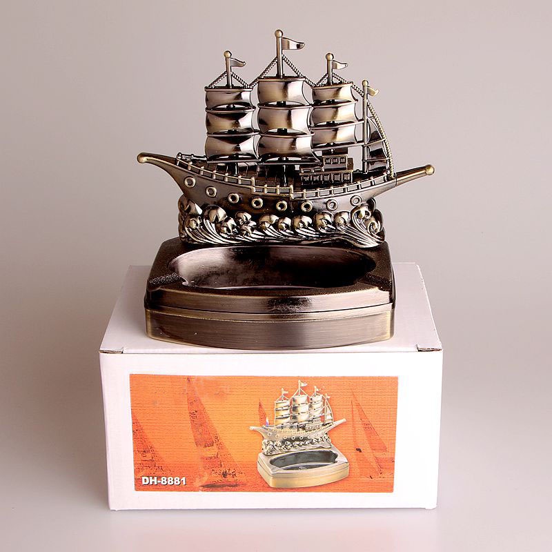 Jual Asbak + Pematik Rokok Bentuk Perahu - Korek Api Asbak Perahu Layar ...