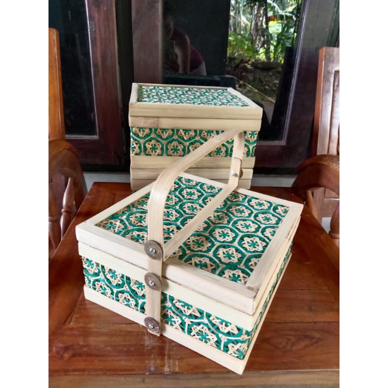 Jual Rantang kotak Truntum biru ukuran 25x25cm | Shopee Indonesia
