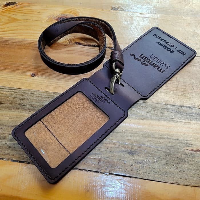 Jual Id Card Id Card Holder Kulit Flip Tempel Saku Costum Nama & Logo Shopee Indonesia