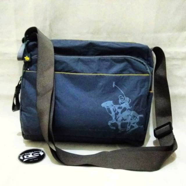 Santa barbara polo & hot sale racquet club sling bag