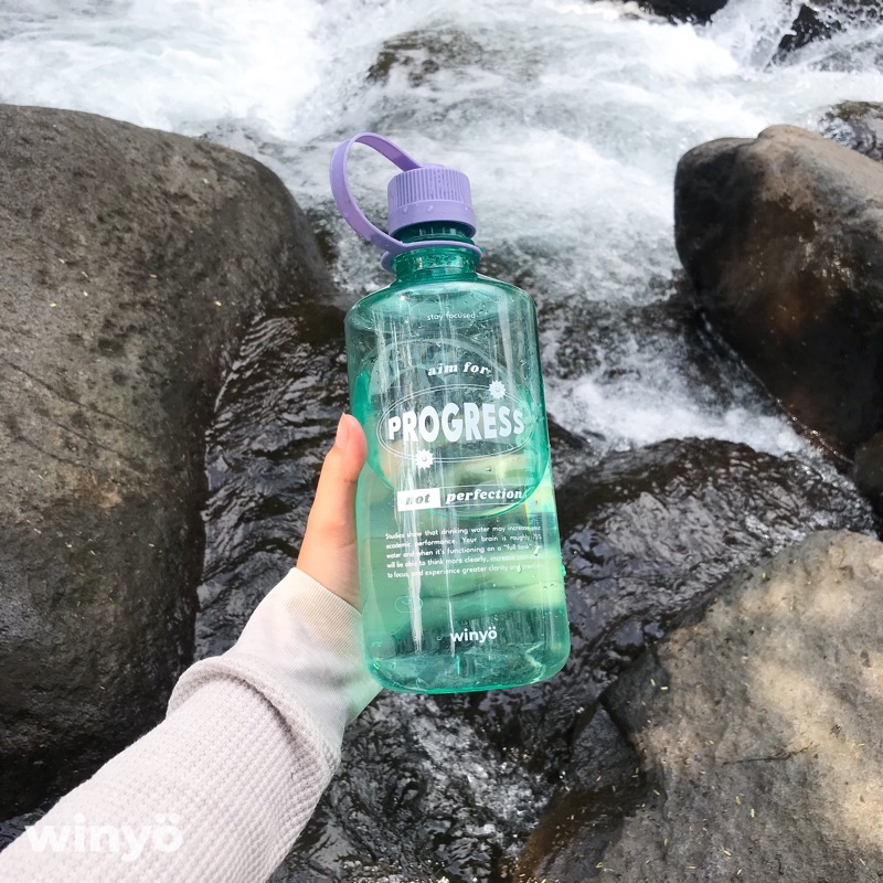 Jual Winyo Water Bottle (Botol Minum 1 Liter) | Shopee Indonesia