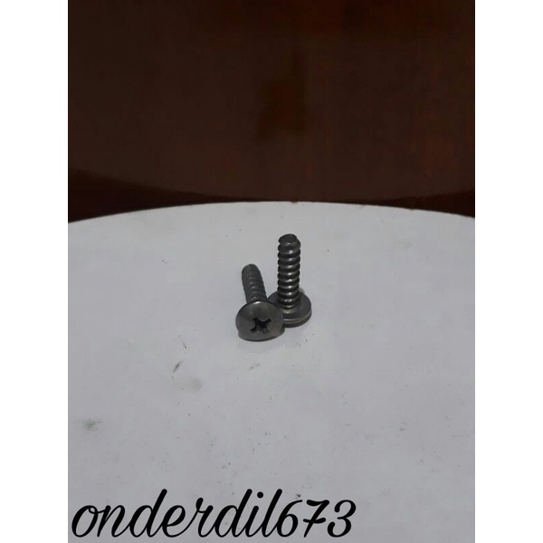Jual baut cacing m4x16 sekrup body vario beat (5 pcs) | Shopee Indonesia