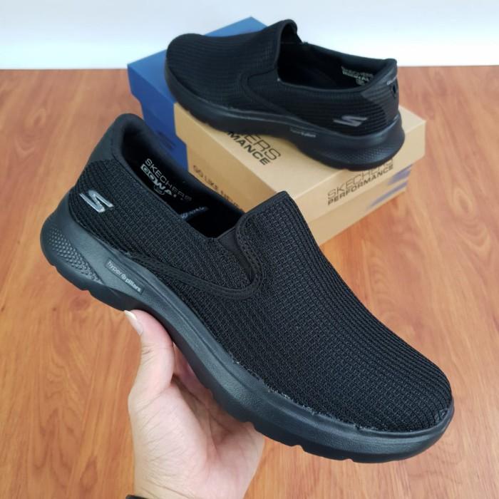 Harga sepatu clearance skechers go walk