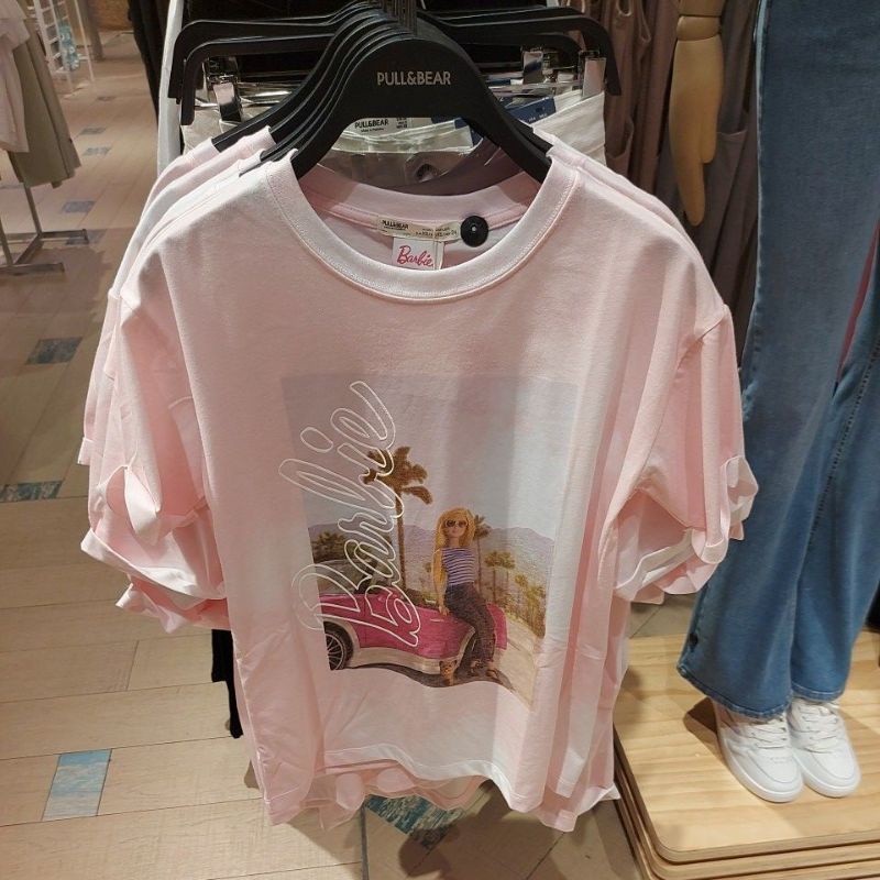 Jual NEW PULL BEAR KAOS MOTIF BARBIE Shopee Indonesia