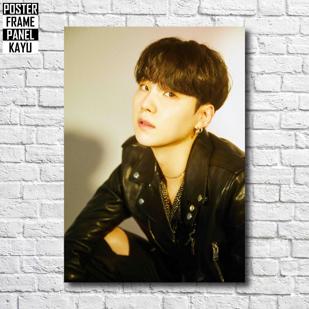 Jual Poster Bts Suga Weverse Magazine Frame Kayu Solid A Sug Shopee Indonesia