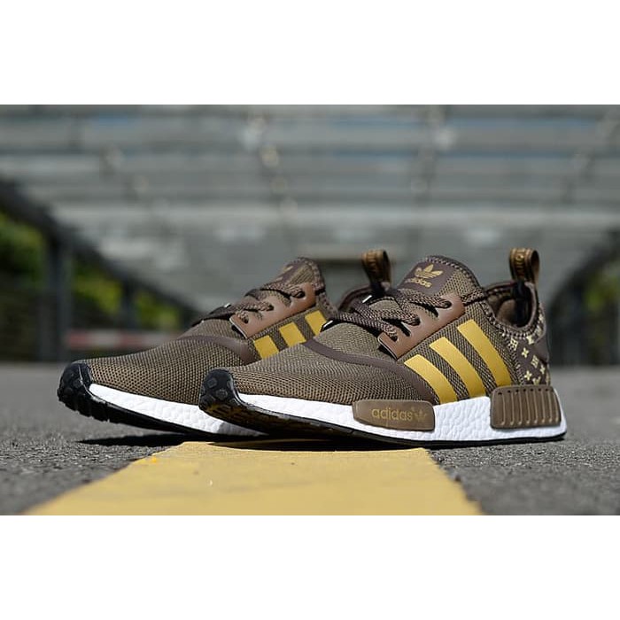 Jual ADIDAS NMD R1 x Louis Vuitton LV Boost High Premium Original - Jakarta  Barat - Akbar Store-2