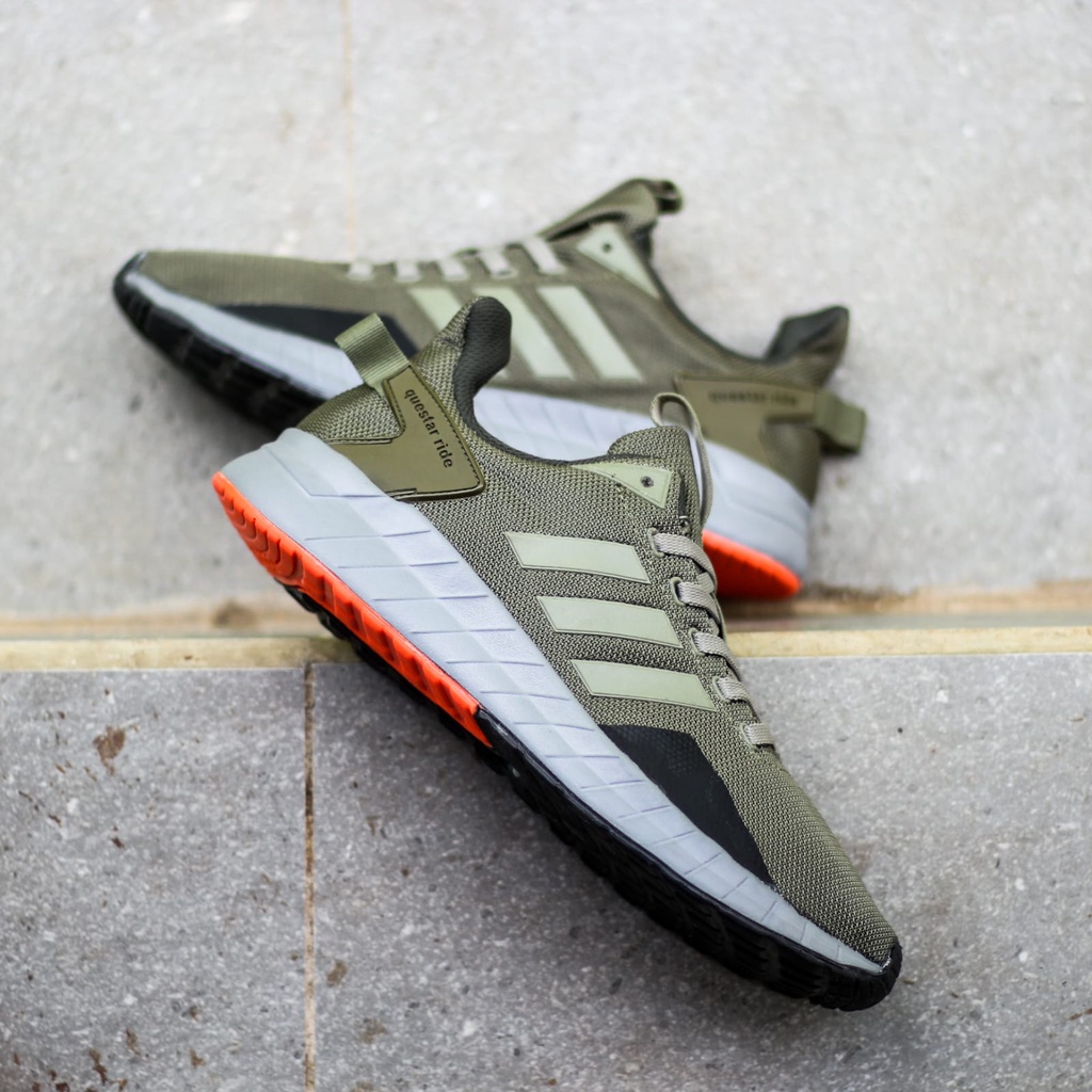 Adidas questar sale ride green