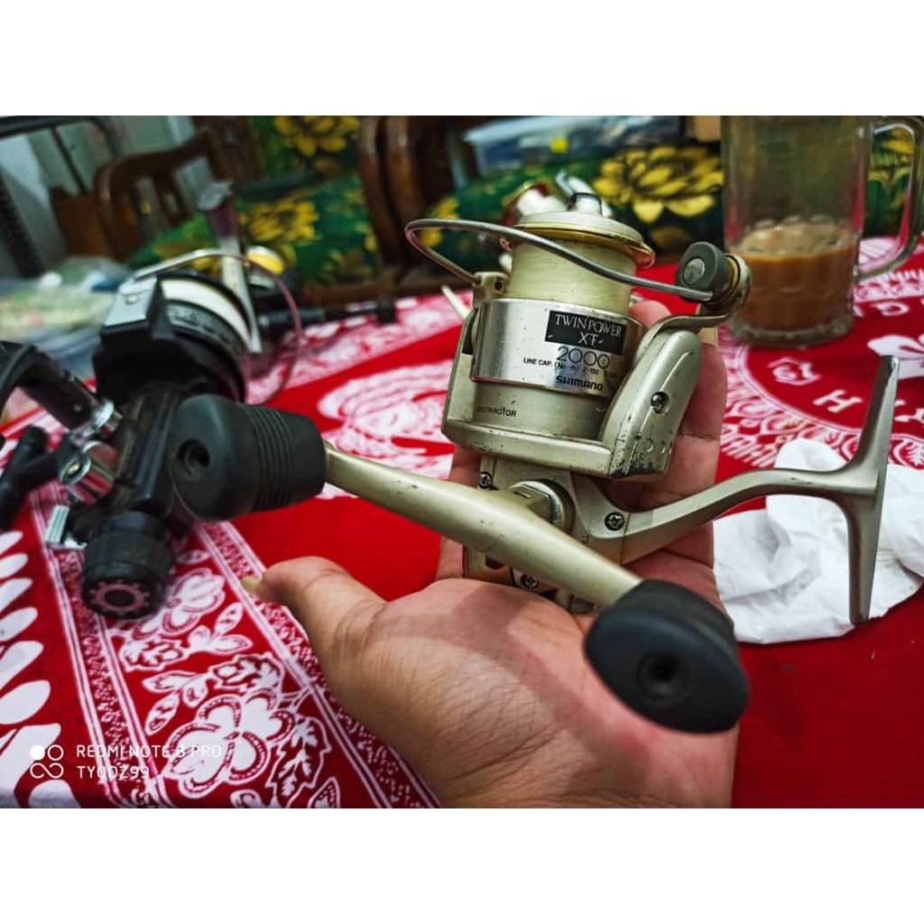 Reel Pancing Shimano Twin power 2000 XT Japan