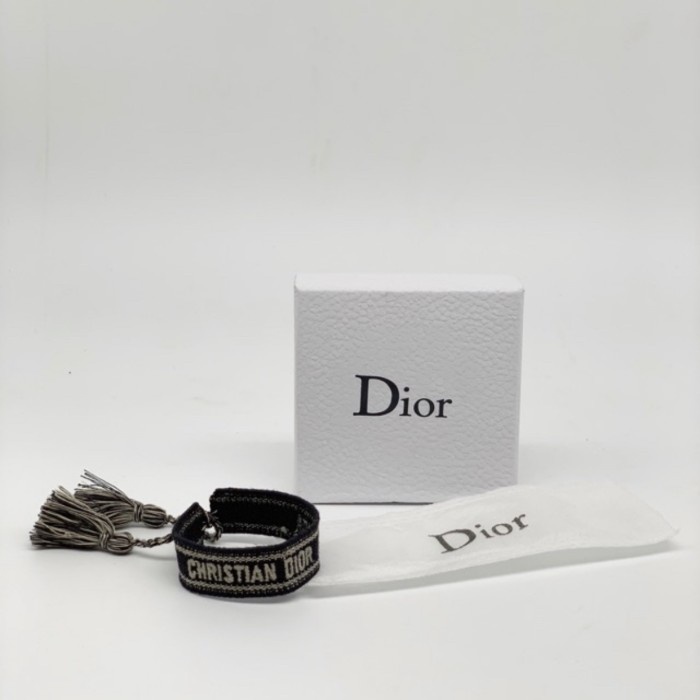 Dior clearance bracelet harga