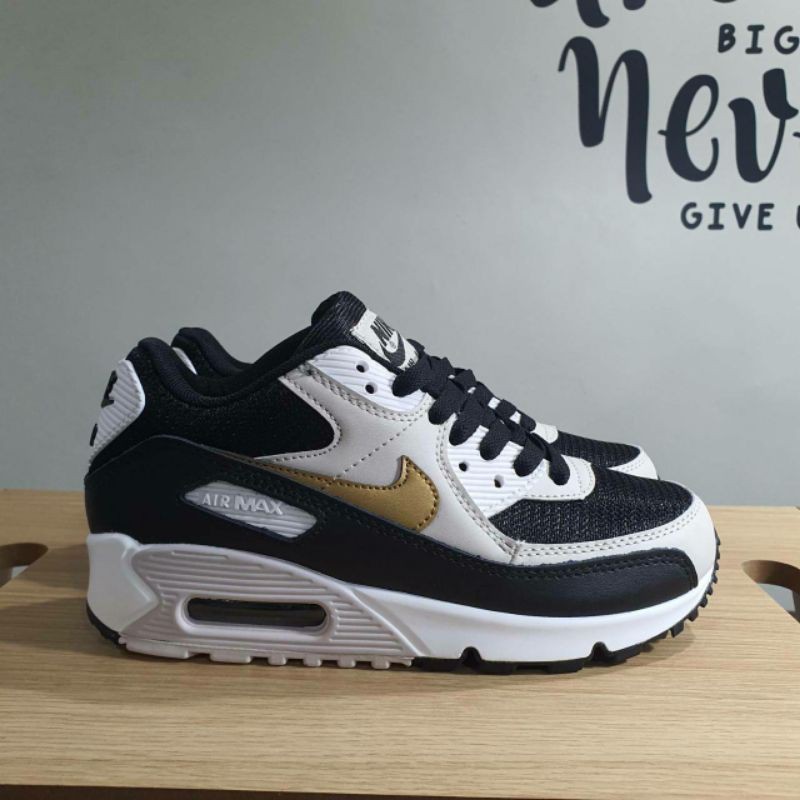 harga sepatu nike airmax 90