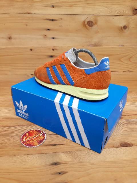 SEPATU ADIDAS MARATHON 85 ORANGE