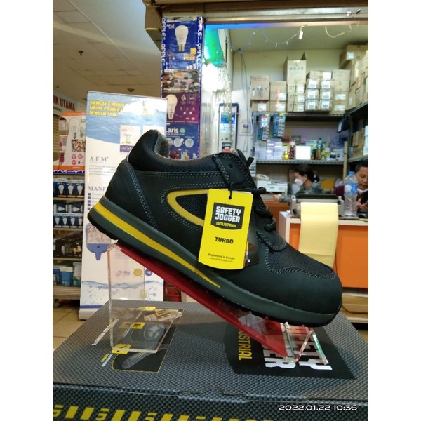 Jual Sepatu Safety Shoes Jogger Turbo Sepatu safety shoes JOGGER