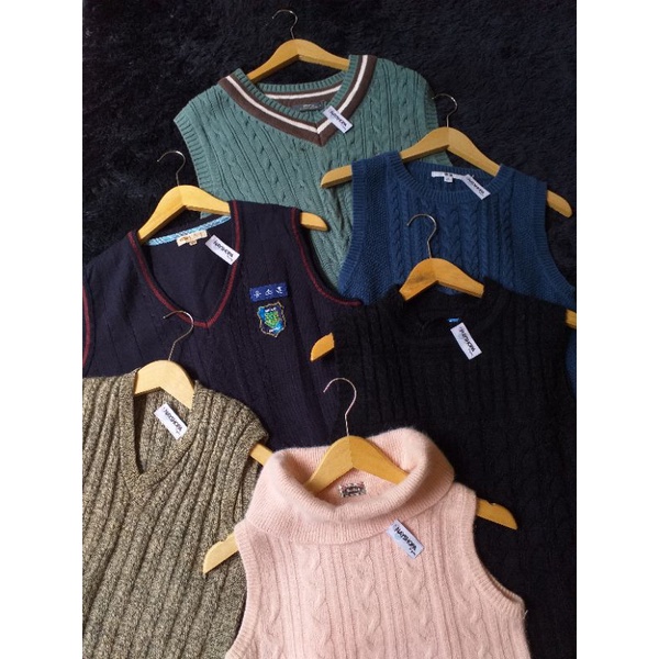 Jual (10) Vest Rajut Motif, Academia, Argyle, Full Kepang Oversize ...
