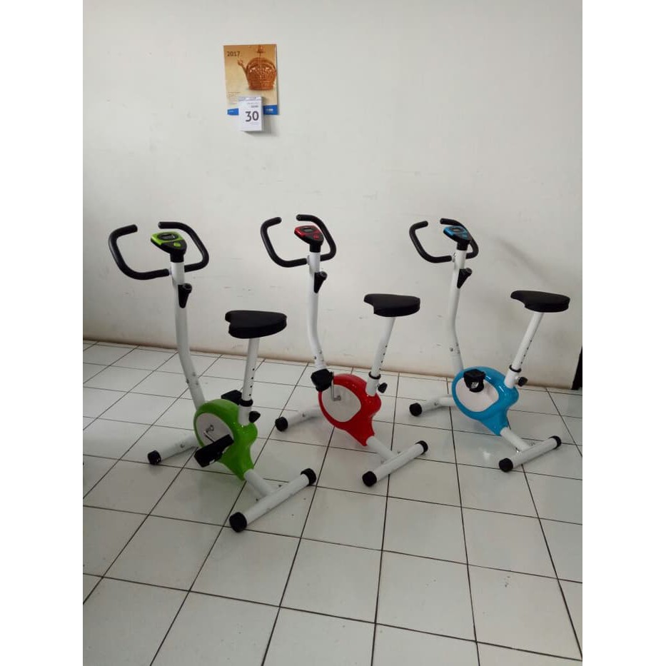 Jual Cuci Gudang Sepeda Fitness - Sepeda Statis Belt TL 8215 Biru ...
