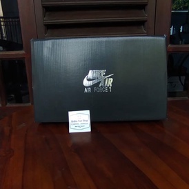 Kardus Sepatu Air Force Shoe Box NIKE Air Force LX White UV ULTRA