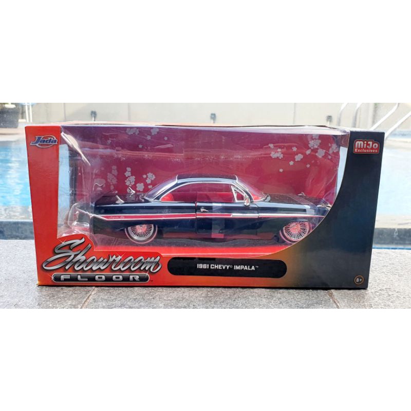 homie rollerz 64,chevy impala 1/24 廃盤 レア（Jual impala 64