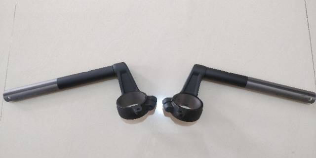 Jual Stang Stir atau Stang Jepit Yamaha R15 V3 Diameter 47mm Original ...