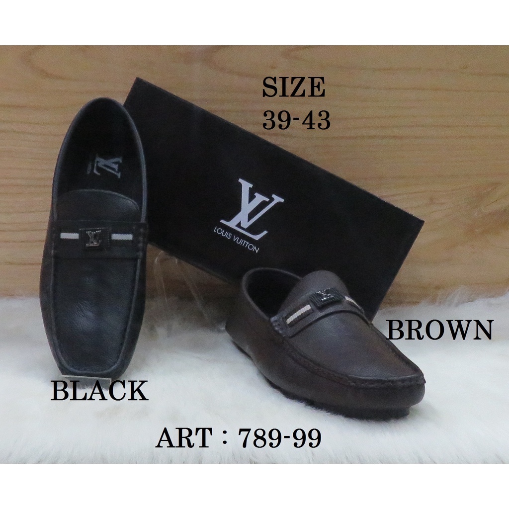 Jual Sepatu wanita luis vuitton / sneakers LV grade original - 37 - Kab.  Tangerang - Jodi Media
