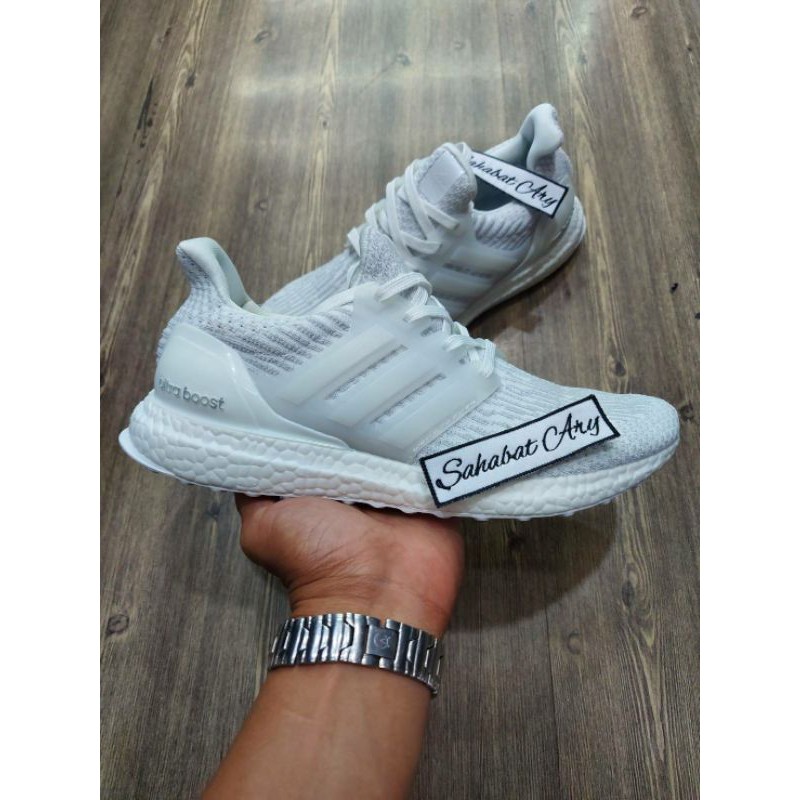 Sepatu Adidas Ultra Boost 3.0 Triple White